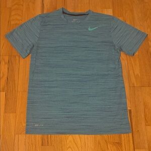 Nike Dri-Fit Running Top - Size Medium